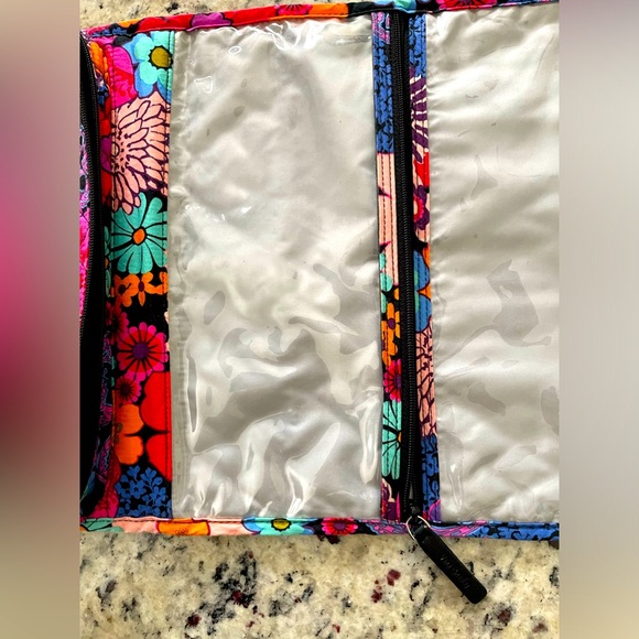 Vera Bradley Hanging Toiletry Organizer - Picture 7 of 10